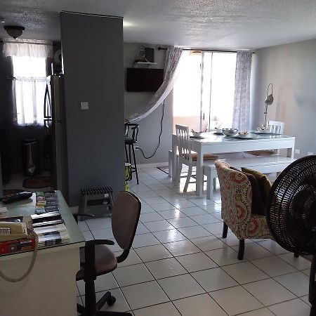 Mcfarlane'S Place Ocho Rios Eksteriør billede