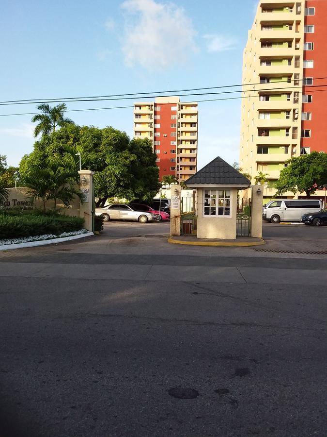 Mcfarlane'S Place Ocho Rios Eksteriør billede