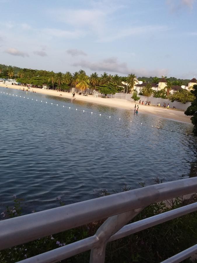 Mcfarlane'S Place Ocho Rios Eksteriør billede