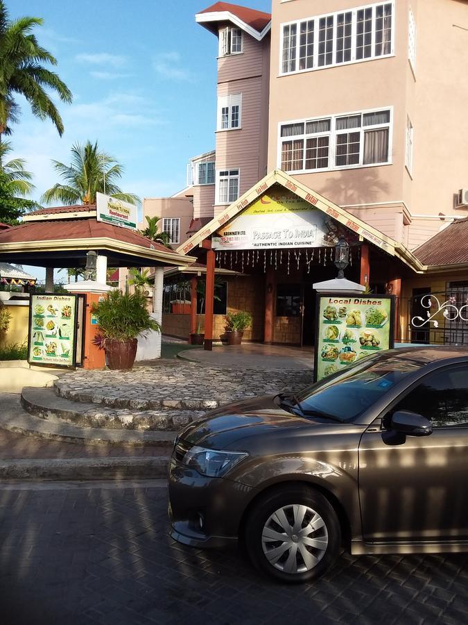 Mcfarlane'S Place Ocho Rios Eksteriør billede