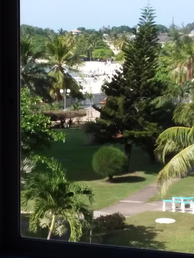 Mcfarlane'S Place Ocho Rios Eksteriør billede